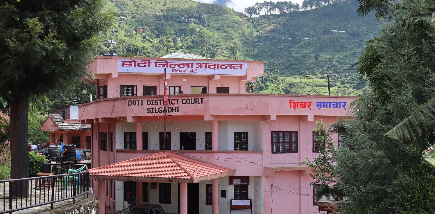 डोटीमा १३ जना चुनावी मैदानमा, कसैले पनि लिएनन् उम्मेदवारी फिर्ता