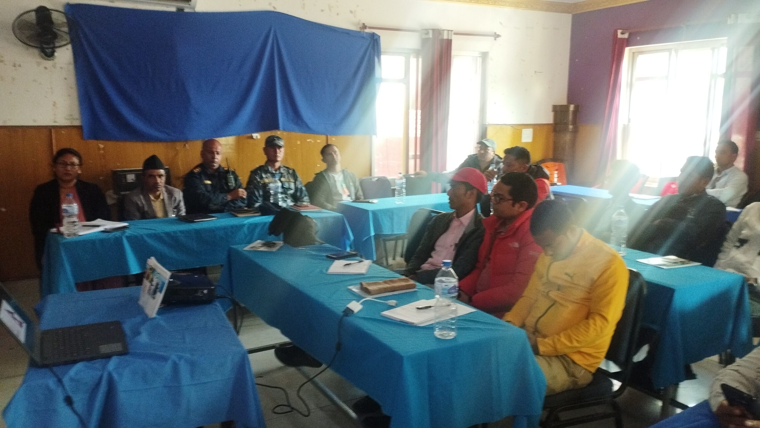 डोटीका राजनीतिक दलहरु अनुमति बिनाका सवारी साधन प्रयोग गर्दै