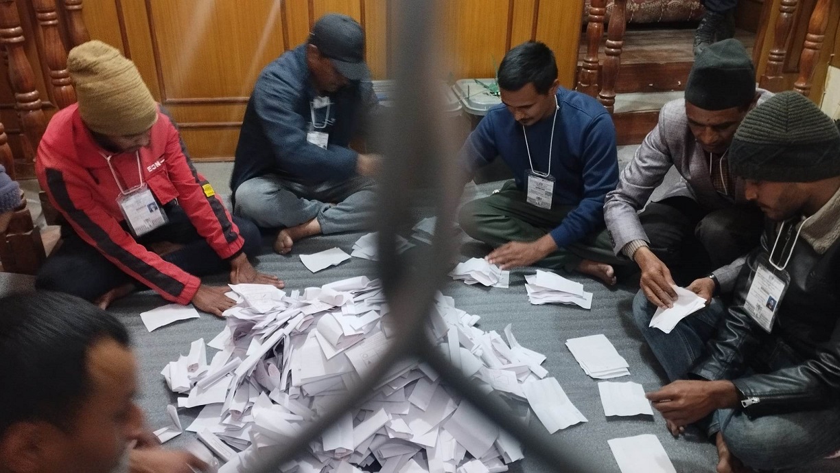 डोटीमा प्रत्यक्षतर्फ ८ हजार ६२० मत बदर