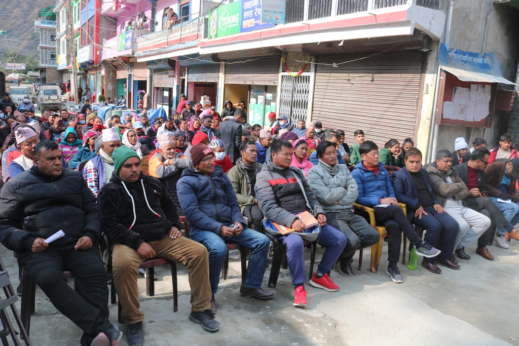 मालिका गाउँपालिकाको दरबाङमा सार्वजनिक सुनुवाई नागरिकहरुका गुनासाहरु पोखिए