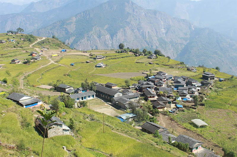 निस्कोटका एक सय ३४ घर विद्युतीकरण