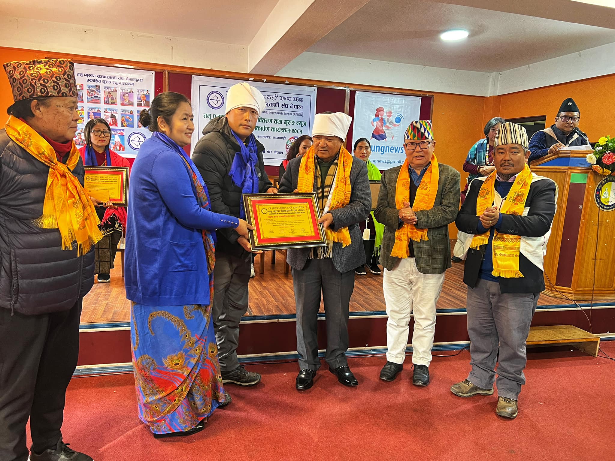 लक्ष्मी गुरुङ्ग पत्रकारिता पुरस्कारबाट म्याग्दीमा सुरेन गुरुङ सम्मानित