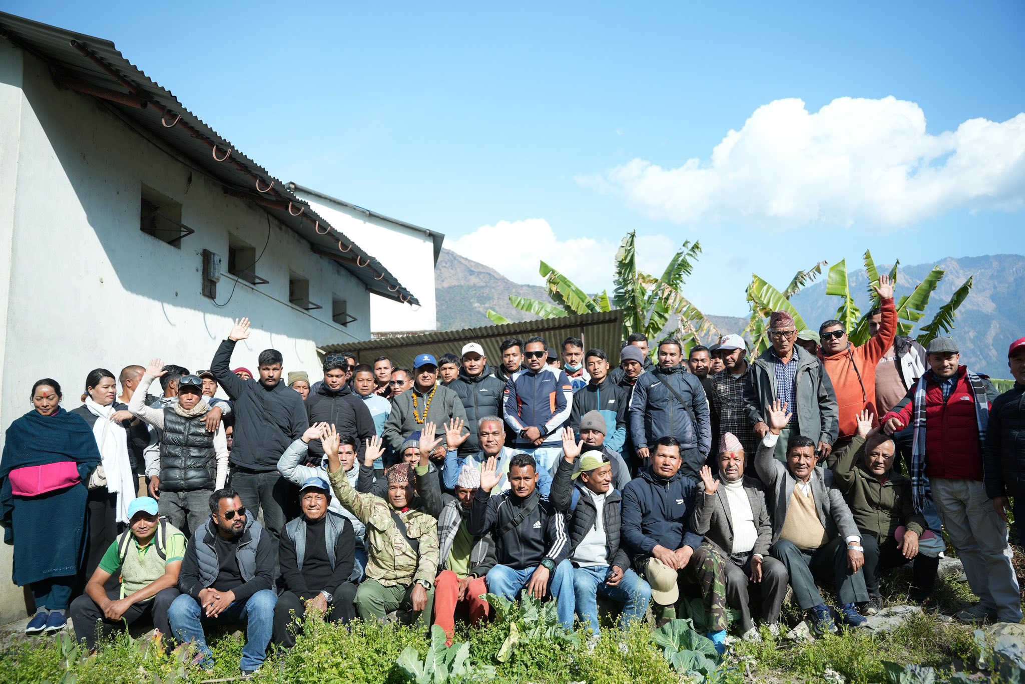 कांग्रेसका उम्मेदवार भण्डारीको धवलागिरी गाउँपालिकामा चुनावी अभियान