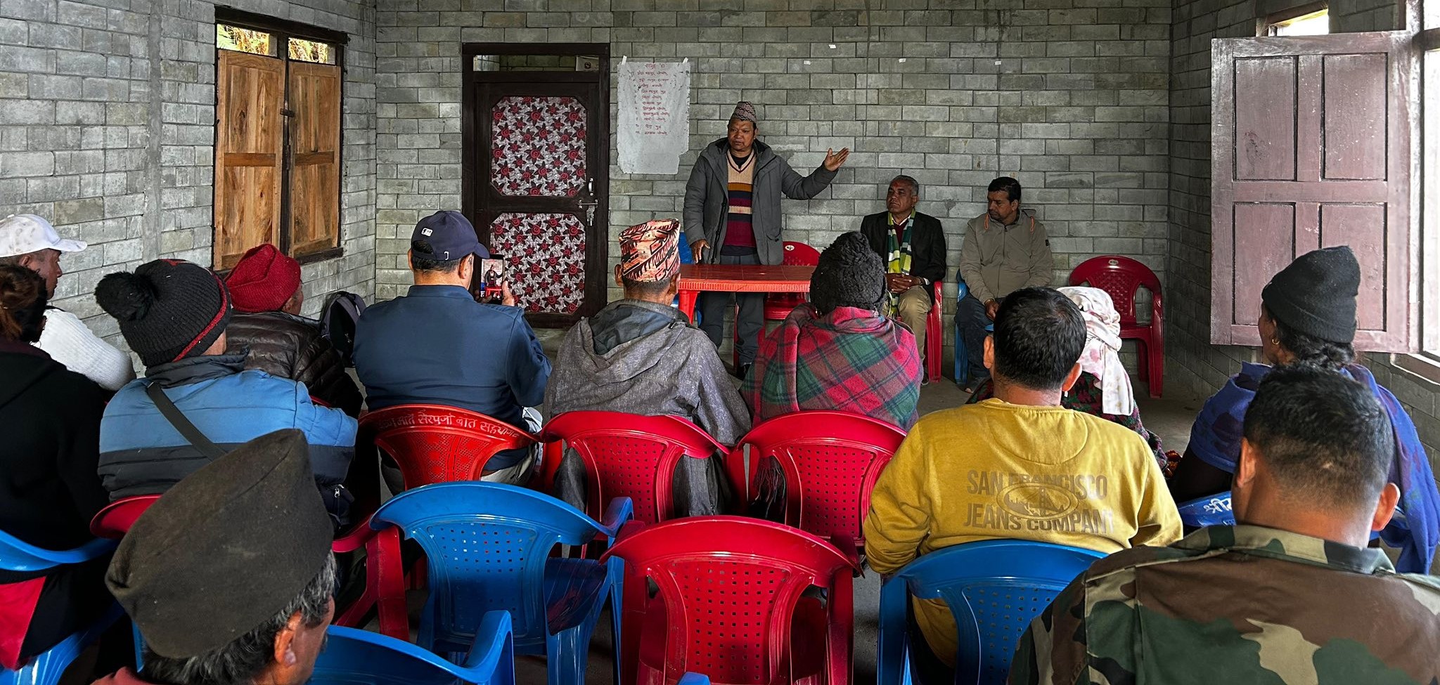 जनताको समस्या सुन्दै समाधानप्रति उम्मेदवार भण्डारीको प्रतिबद्धता
