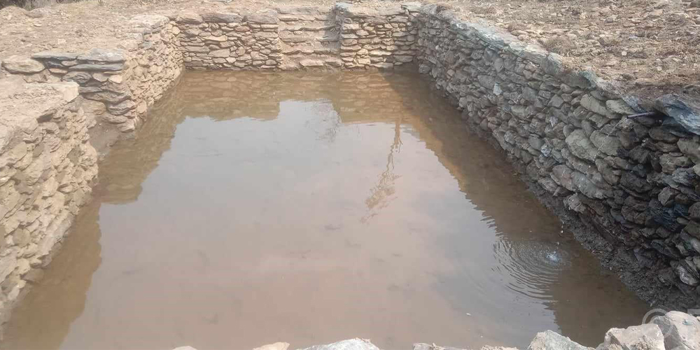 वन डढेलो र सुक्खापन रोकथामका लागि वनमा पोखरी